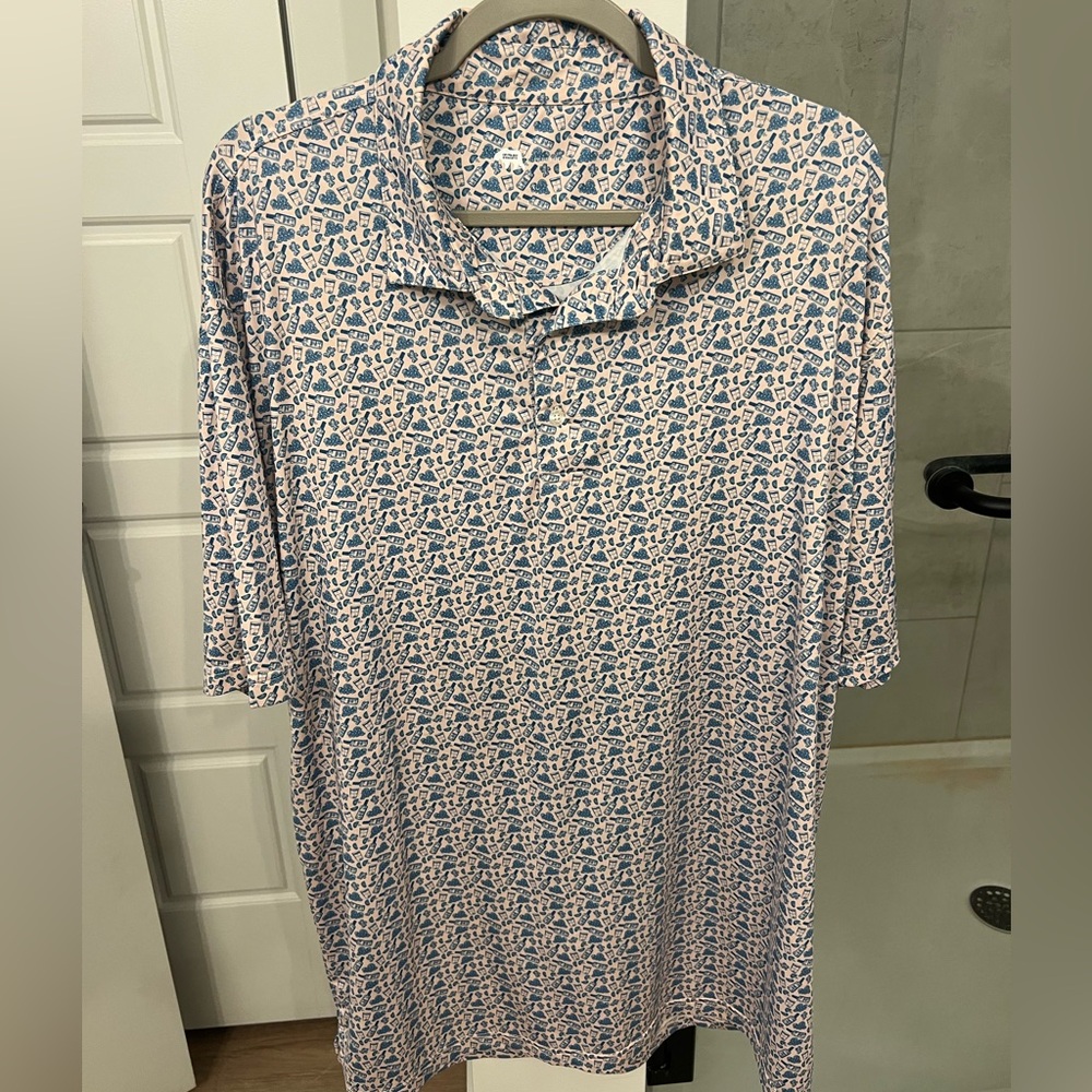 Men's Blue and White Patterned Shirt